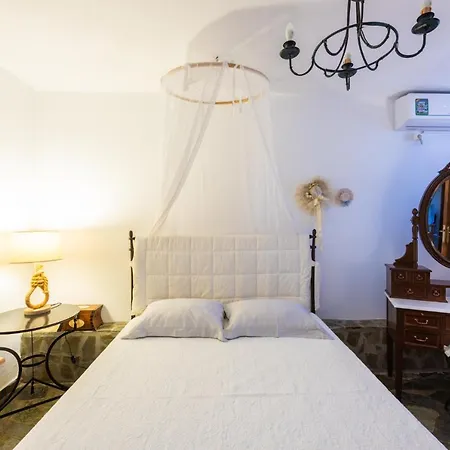 Casa de Férias Panorama Maisonette Livadia (Paros)